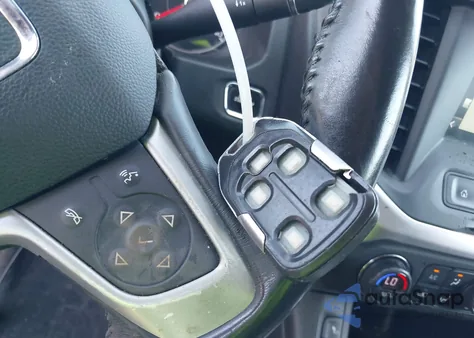 2017 GMC Acadia Sle-2 z USA, uszkodzony, nr VIN 1GKKNSLA6HZ281775